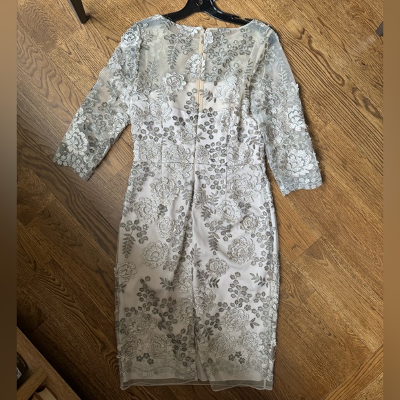 David Meister Silver Nude Floral Midi Dress - Picture 2 of 8